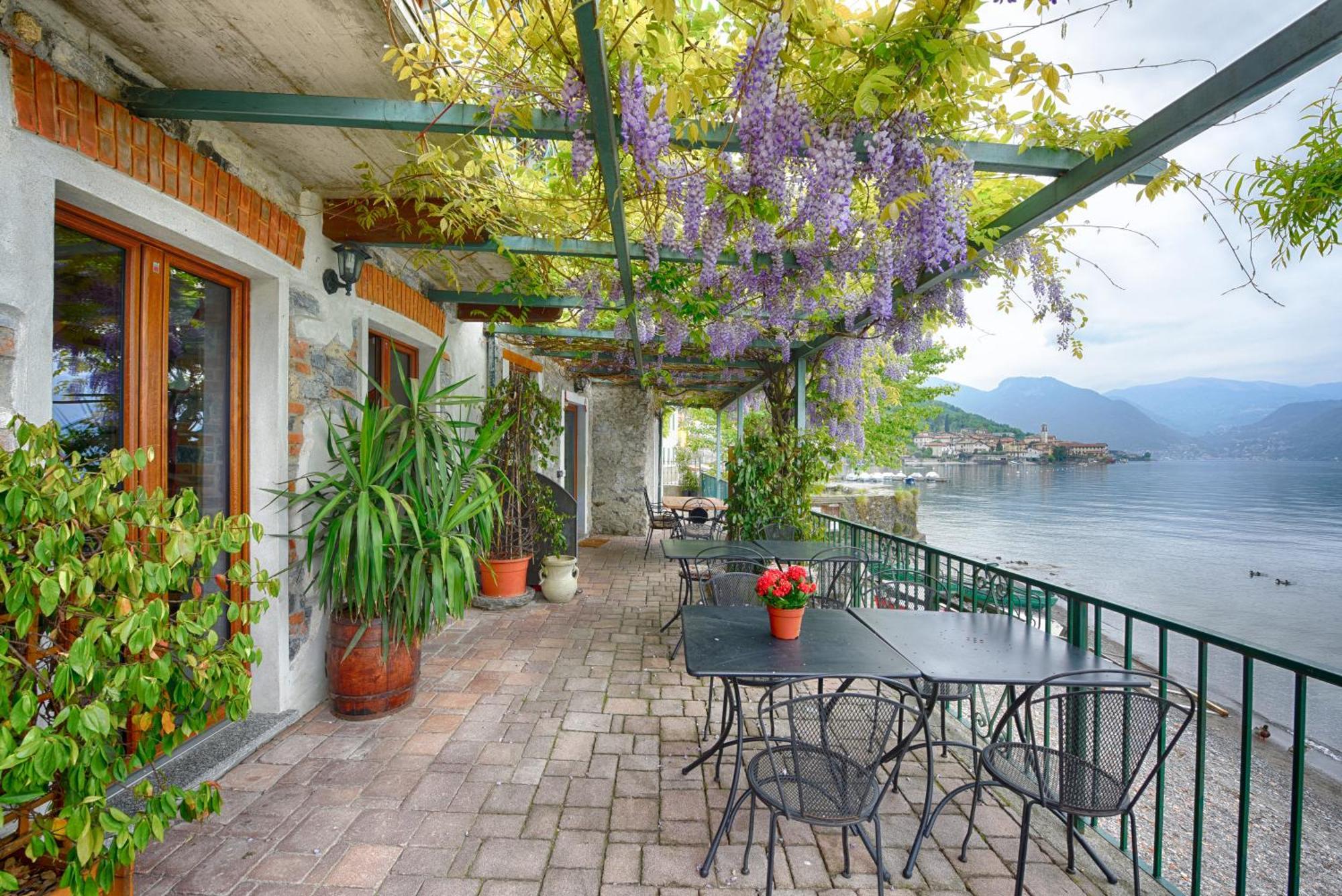 B&B Nest On The Lake Lezzeno Exterior photo